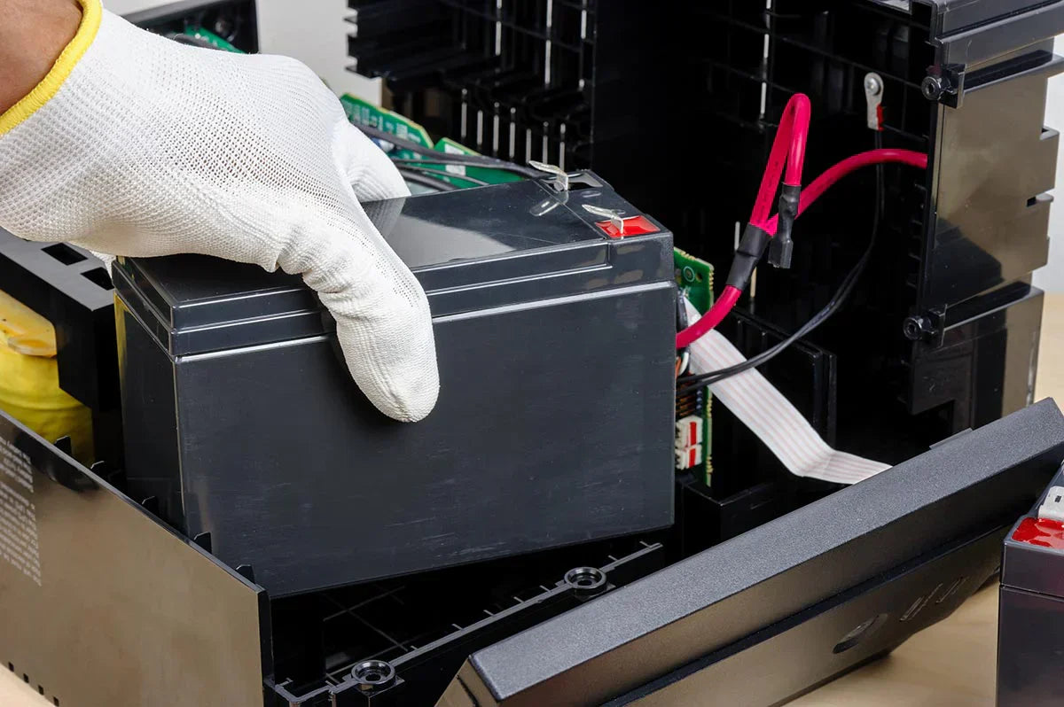 UPS Replacement Batteries: How to Choose, Replace, and Buy the Right One